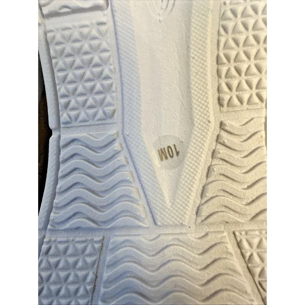Urban Sport by J/Slides Wmn Sze 10 Holly Sneaker Beige White Knit Casual Neutral